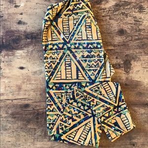 Aztec printed Lularoe OS leggings